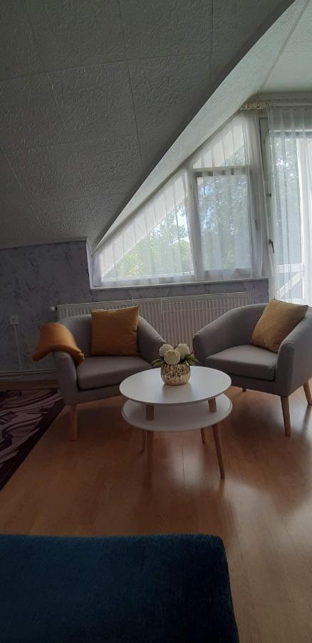 Lila Ház Apartamento Harkány Exterior foto